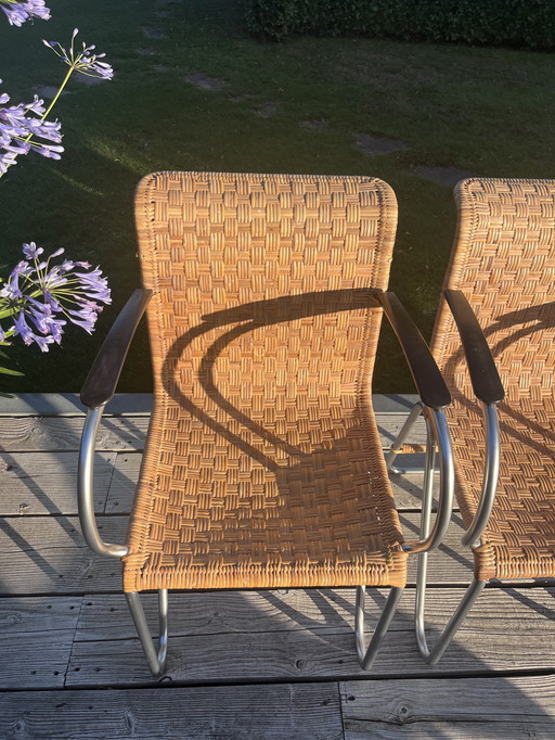 4 x gispen diagonal chair with armrests