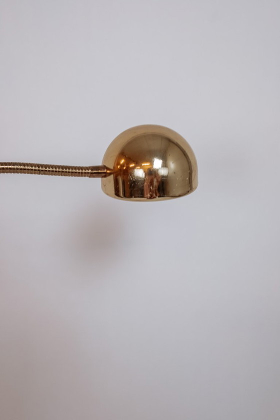 Image 1 of Vintage glanzende messing vloerlamp met buigbare armatuur