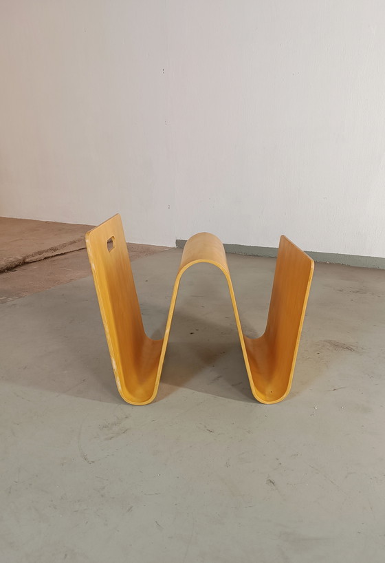 Image 1 of Porte-revues en contreplaqué moulé