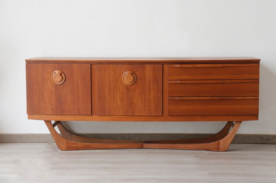 Image 1 of Vintage Beautility Teak dressoir - jaren 60
