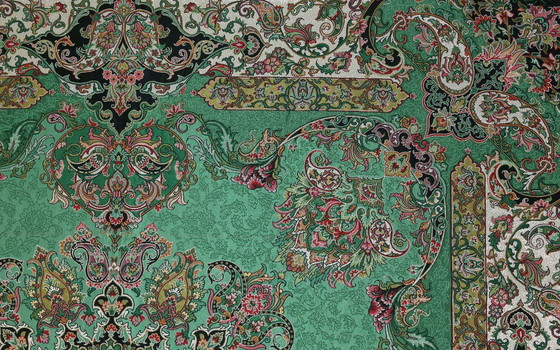 Image 1 of Orient Handgemachte Tischdecke Sehr Fein Gefertigt aus Seidenfäden 100 x 100 cm