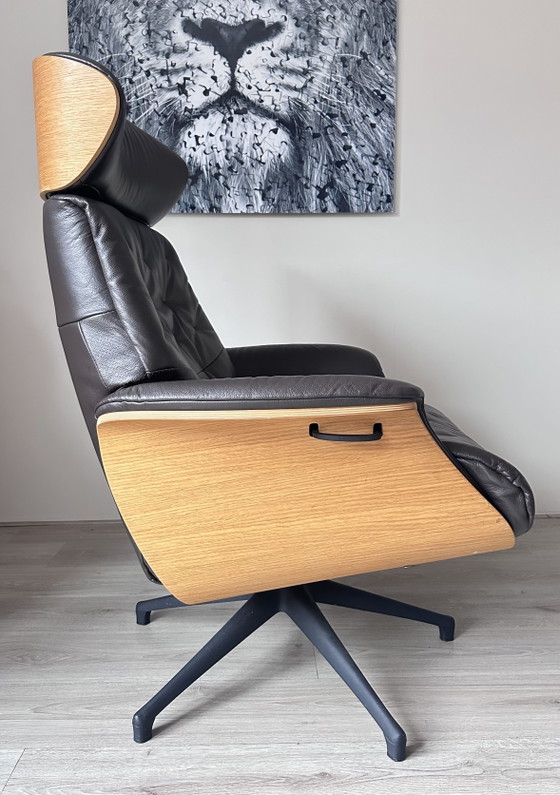 Flexlux ist mit dem Sessel von Hocker Design zufrieden. – Wood, Leather (photo 3 of 10)