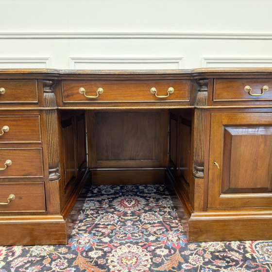 Classic English Chesterfield Desk with Modesty Panel – Leather, Wood (photo 10 of 21)