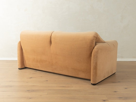Image 1 of 675 MARALUNGA sofa, Vico Magistretti, Cassina, vintage