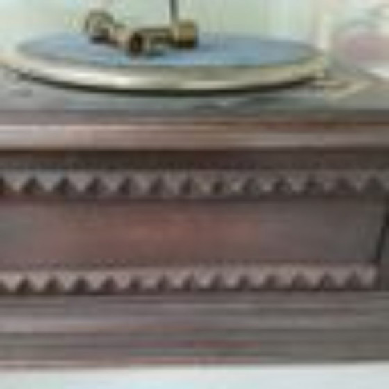 Image 1 of Grammophon - Nostalgie - Funktionsfähig  - veredeltes Holzgehäuse