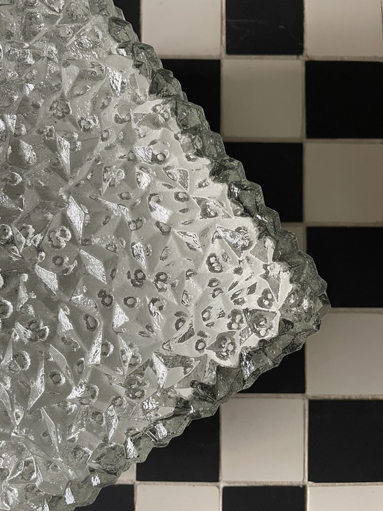 Image 1 of Lampada da soffitto a globo in vetro Holophane, 1960