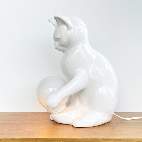 Image 1 of vintage kat LAMP porselein 70’s opaalglas Mid Century poes