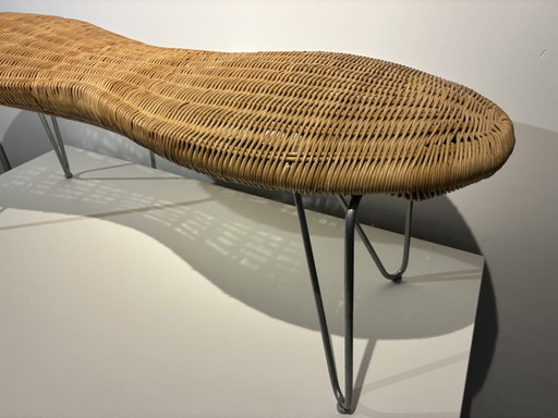 Banc IKEA en rotin couleur cacahuète – un classique du design des années 1990 – krukjes, Rattan, Metal (photo 2 of 11)