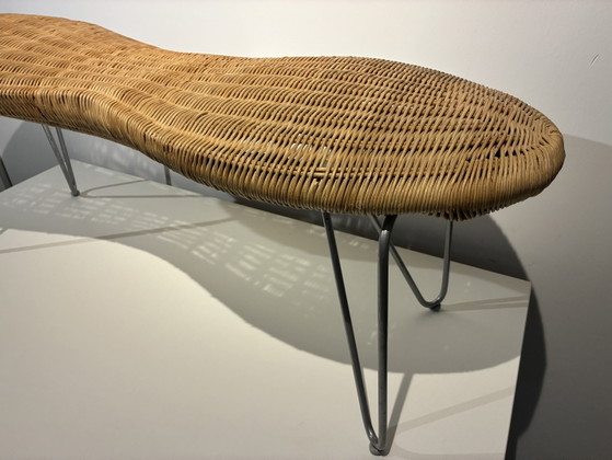 Banc IKEA en rotin couleur cacahuète – un classique du design des années 1990 – Tabourets, Rattan, Metal (photo 2 of 11)
