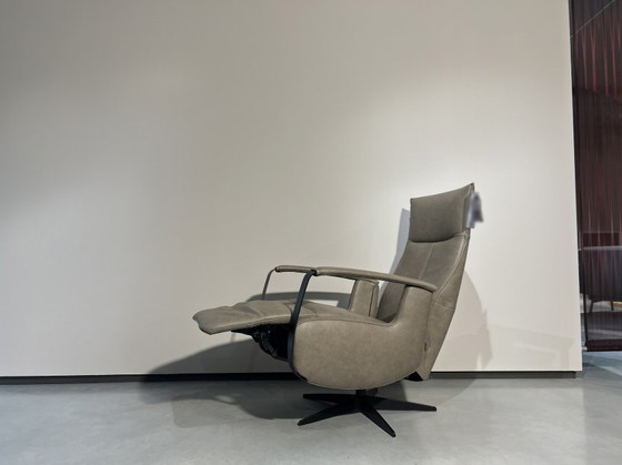 Image 1 of Le futur nouveau fabuleux 5 - Fauteuil inclinable F1-400