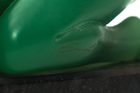 Image 1 of Prof. Fuchs, Ernst - Wiener Sphinx - polymerer Kunstguss auf Marmorsockel, teilvergoldet, signiert