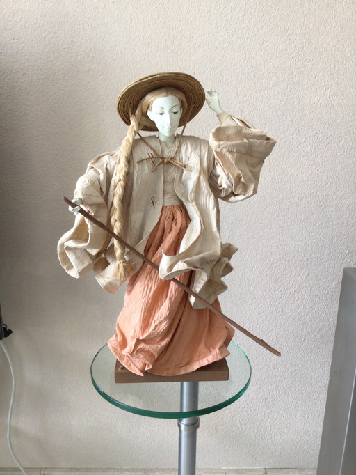 Poupée japonaise en papier fait à la main 75 ans