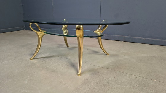 Image 1 of Table basse en laiton et verre, années 1970