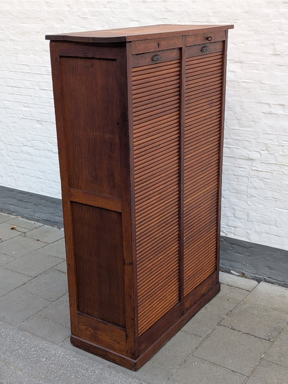 Image 1 of Mobile antico francese in rovere con doppia anta a serrandina - Armadio per archivio notarile (circa 1920)