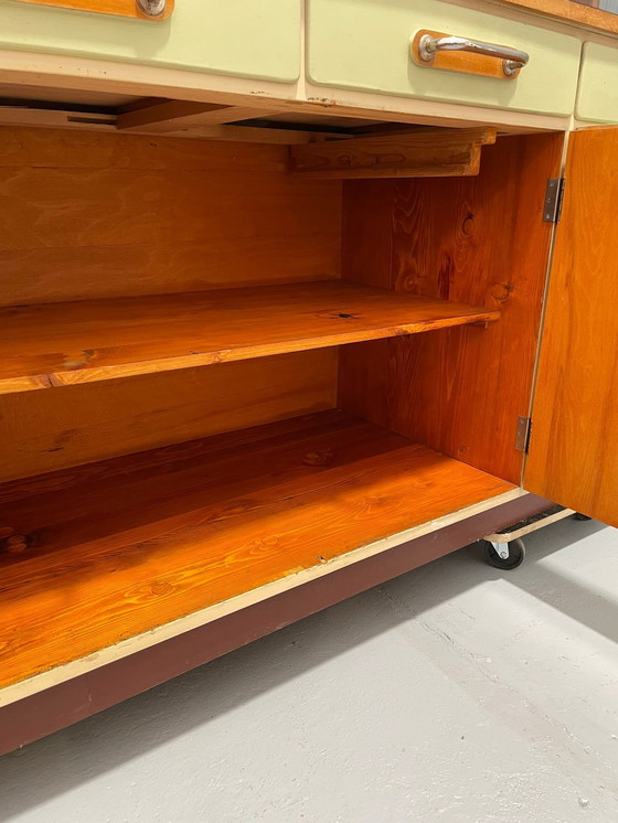 Image 1 of Mobile buffet cecoslovacco d'epoca di Tatra Nábytok - 1960 Mid-Century