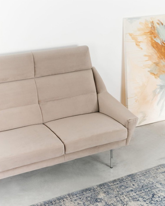 Image 1 of Sofa MANDAL beige, Scandinavian design