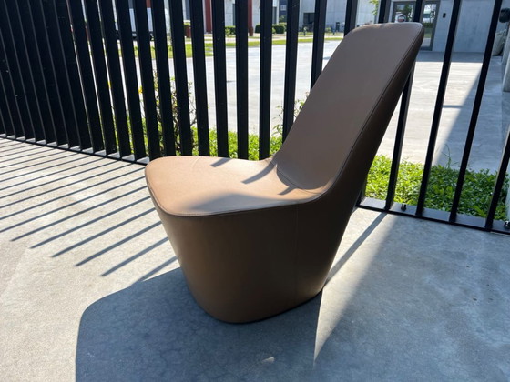 Image 1 of Vitra Monopod Ledersessel