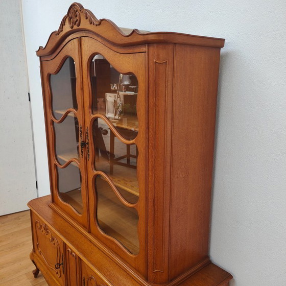 Image 1 of Vintage Queen Ann kast vitrinekast buffetkast servieskast