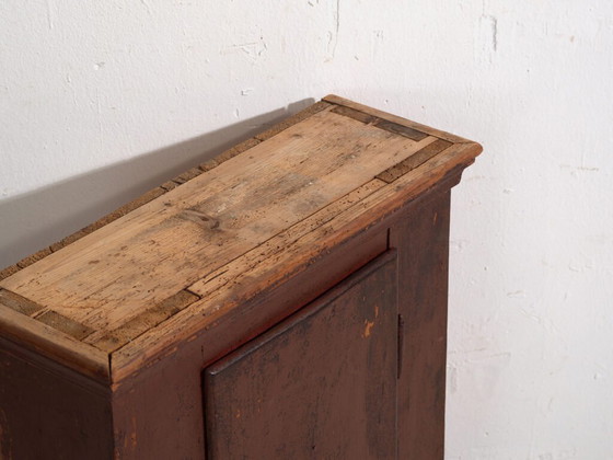 Antique painted cabinet in pine wood – Central Europe, circa 1900 – Storage cabinet (photo 10 of 40)