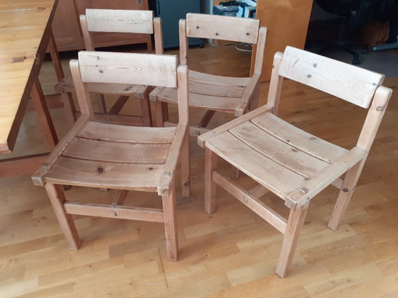 Image 1 of  4 Trybo-Stühle und 1 Fureka-Tisch Edvin Helseth