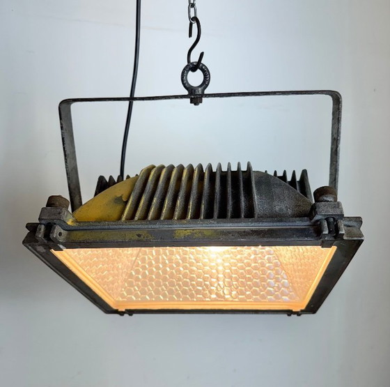 Image 1 of Faretto da teatro vintage grigio con copertura in vetro, anni '80