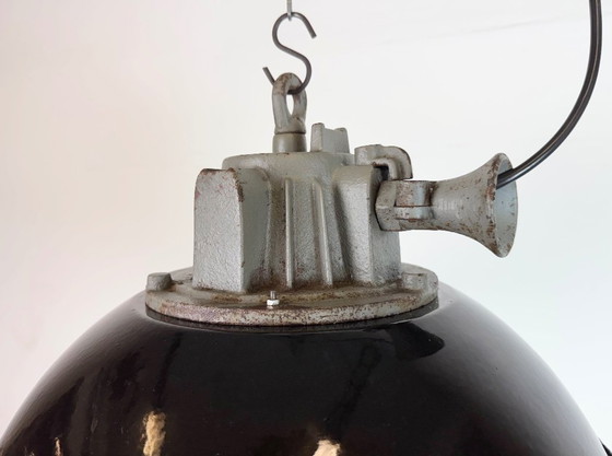 Image 1 of Suspension cage industrielle en émail noir et fonte, années 1960