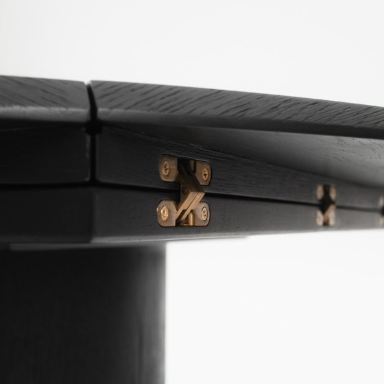 Image 1 of Table transformable ronde/carrée en chêne noir style Bauhaus