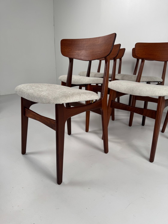 Juego de seis sillas de comedor, Schiønning & Elgaard, Dinamarca, años 60 – Wood (photo 6 of 15)