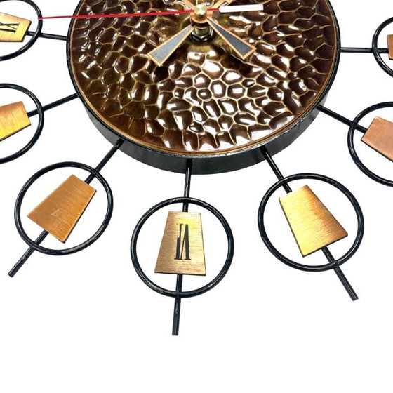 Image 1 of Horloge murale en métal et laiton à motif soleil, style moderne du milieu du XXe siècle, Allemagne, années 1960