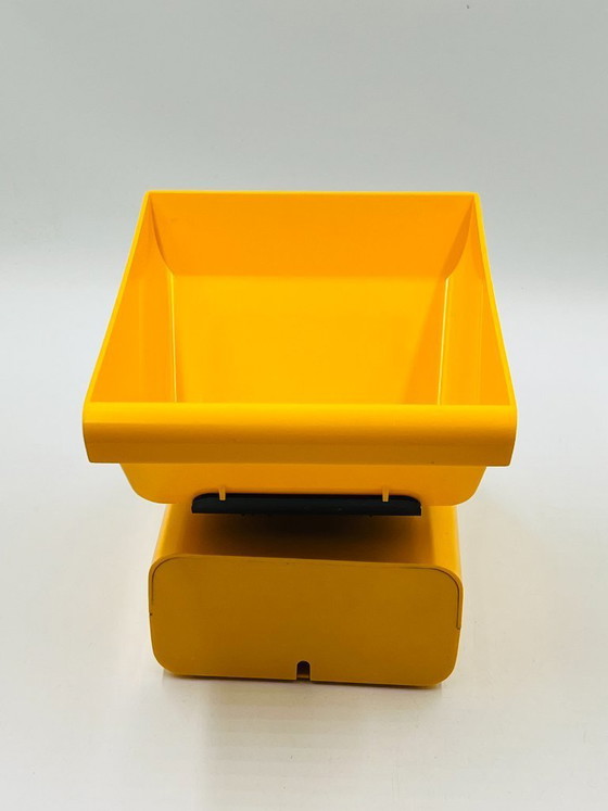Image 1 of EKS Bengt Ek kitchen scale, saffron yellow, Swedish design