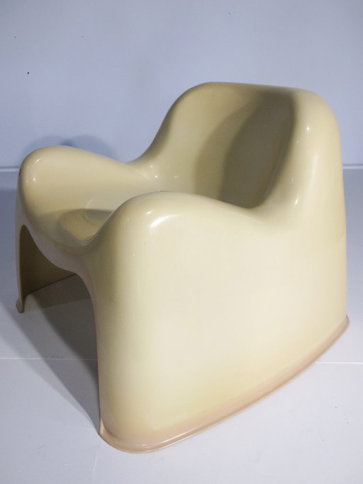 Artemide Toga-stoel van Sergio Mazza / Gebroken wit / Patent aangevraagd