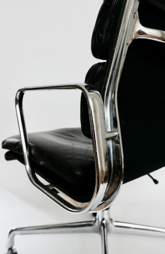 Image 1 of Vintage EA 217 Soft Pad office chair Charles & Ray Eames, Herman Miller