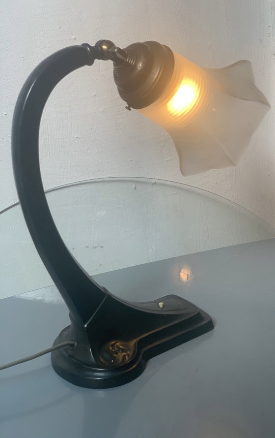 Image 1 of Art nouveau bureaulamp met glazen kap rond 1910