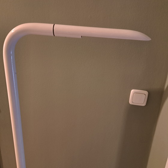 Vintage 1980s Tubular Floor Lamp – White Postmodern Design – West Germany – May & Christe, Floor lights, Metal (photo 4 of 8)