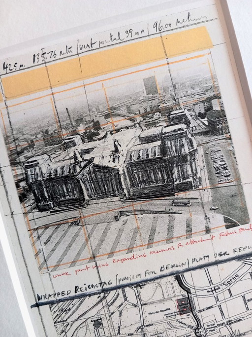 Christo – Wrapped Reichstag – Gesigneerde artcard met origineel stofstuk – lithos zeefdrukken, Paper (photo 2 of 5)