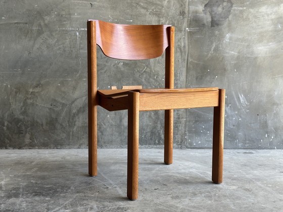 Image 1 of Set van 6 vintage Scandinavische eikenhouten stoelen | Brutalistisch | Jaren 60-70 | Stapelbaar