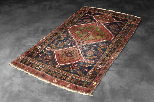 Vintage Hand-Woven Oriental Nomadic Tribal Shiraz Qashqai Rug, 1940s