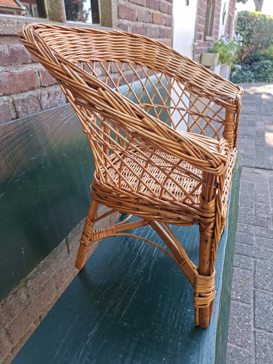 Rattan-Kindersessel aus den 1970er Jahren. – Rohè (photo 4 of 5)
