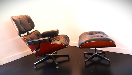 Herman Miller Eames Lounge chair + Ottoman