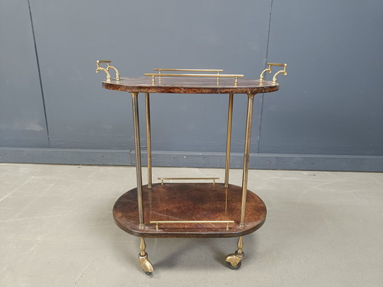 Image 1 of Chariot de bar italien en peau de chèvre laquée et parchemin par Aldo Tura, années 1960