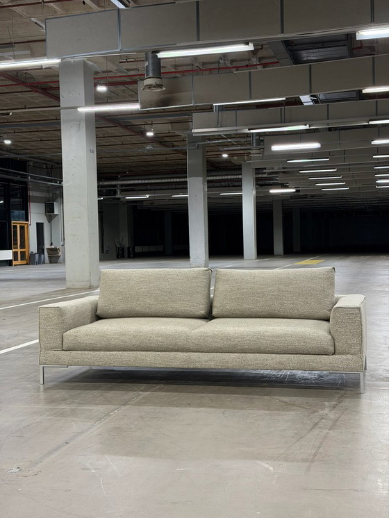 Image 1 of Design on Stock Aikon Lounge