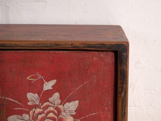 Antiker niedriger Schrank aus Ulmenholz – China, ca. 1900 – Sideboard, Iron (photo 38 of 40)