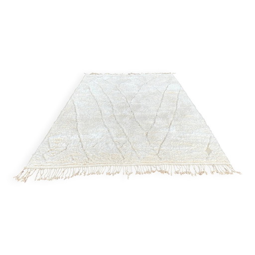 Großer cremefarbener Beni Ouarain Teppich mit Ton-in-Ton Rautenmuster – 300 x 200 cm