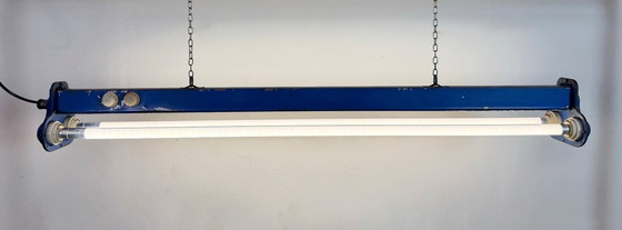 Image 1 of Blauwe industriële hanglamp, jaren 70