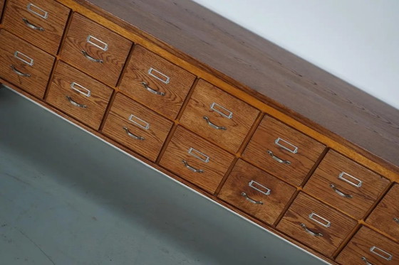 Image 1 of Armario de farmacia/archivador antiguo de roble holandés, años 50