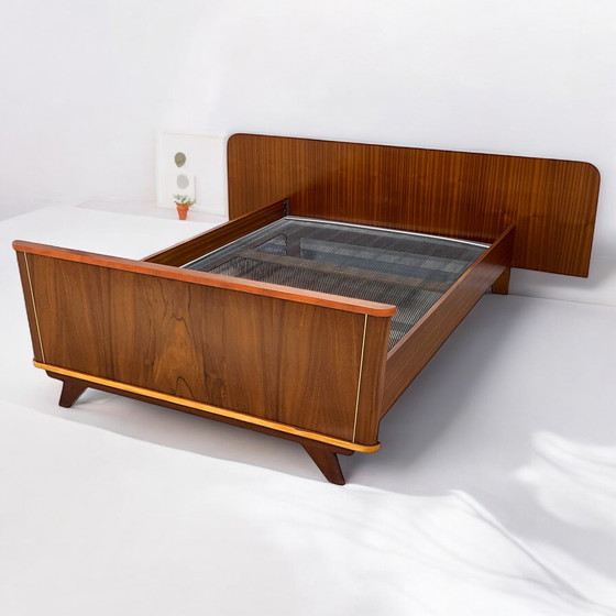 Image 1 of Cama / cuna de madera de época