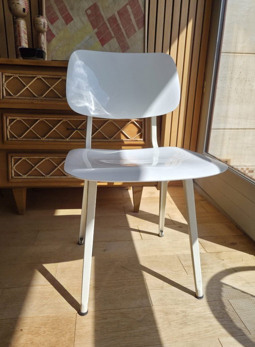 Revolt chair Friso Kramer