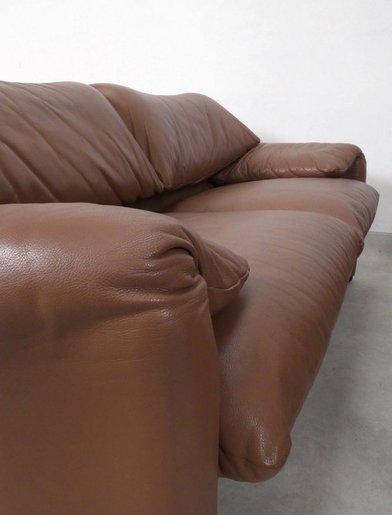 Image 1 of Cassina Maralunga 2 posti in pelle color mocca