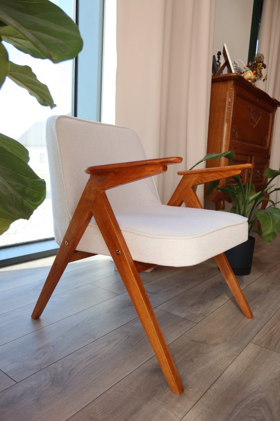 Image 1 of Mid century fauteuils vintage lounge stoel in wit boucle set van 2 stoelen