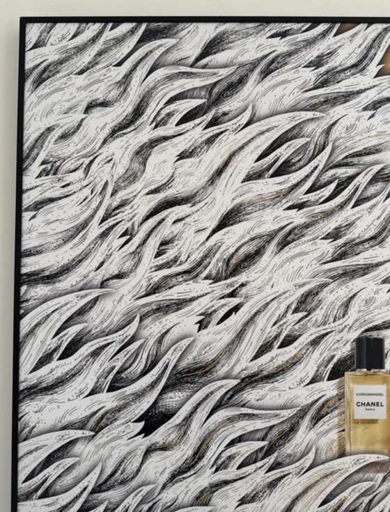 Image 1 of Chanel Table – Chanel Exklusivartikel